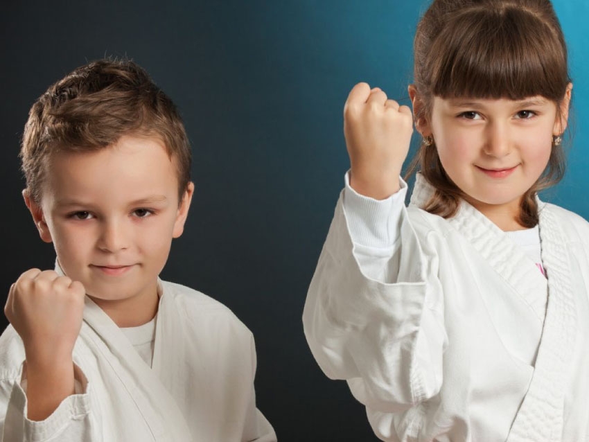 KARATE INFANTIL